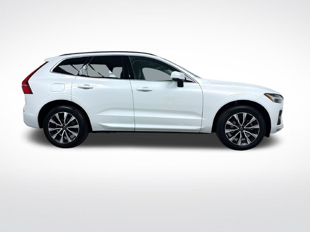 Used 2023 Volvo XC60 B5 Core w/ Climate Package AWD/4WD image 10