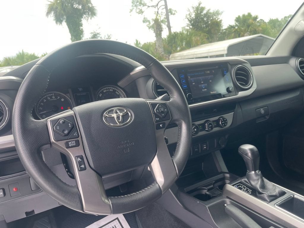 Used 2017 Toyota Tacoma SR5 w/ Tow Package RWD image 14