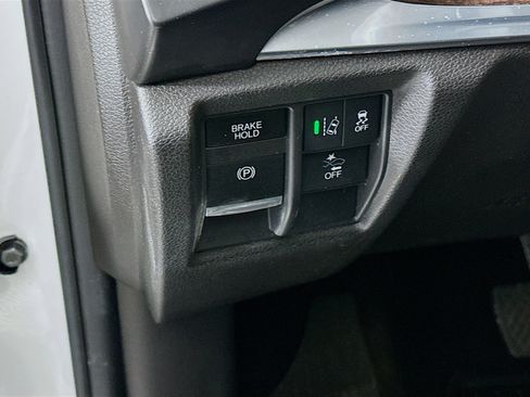 Used 2020 Acura MDX SH-AWD image 16