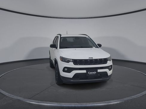 New 2026 Jeep Compass Latitude AWD/4WD image 3