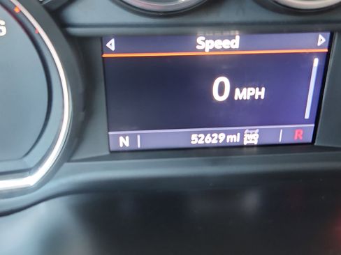 Used 2020 Chevrolet Silverado 1500 LT w/ All-Star Edition image 22