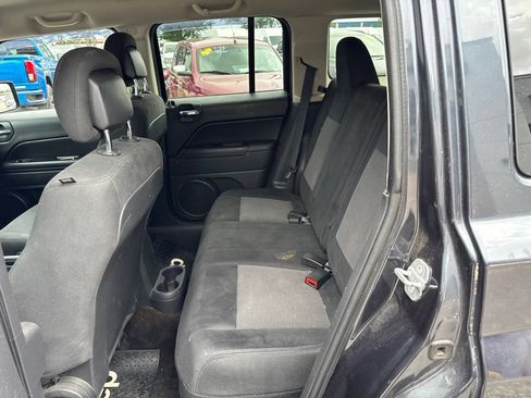 Used 2014 Jeep Patriot Sport w/ Power Value Group AWD/4WD image 14