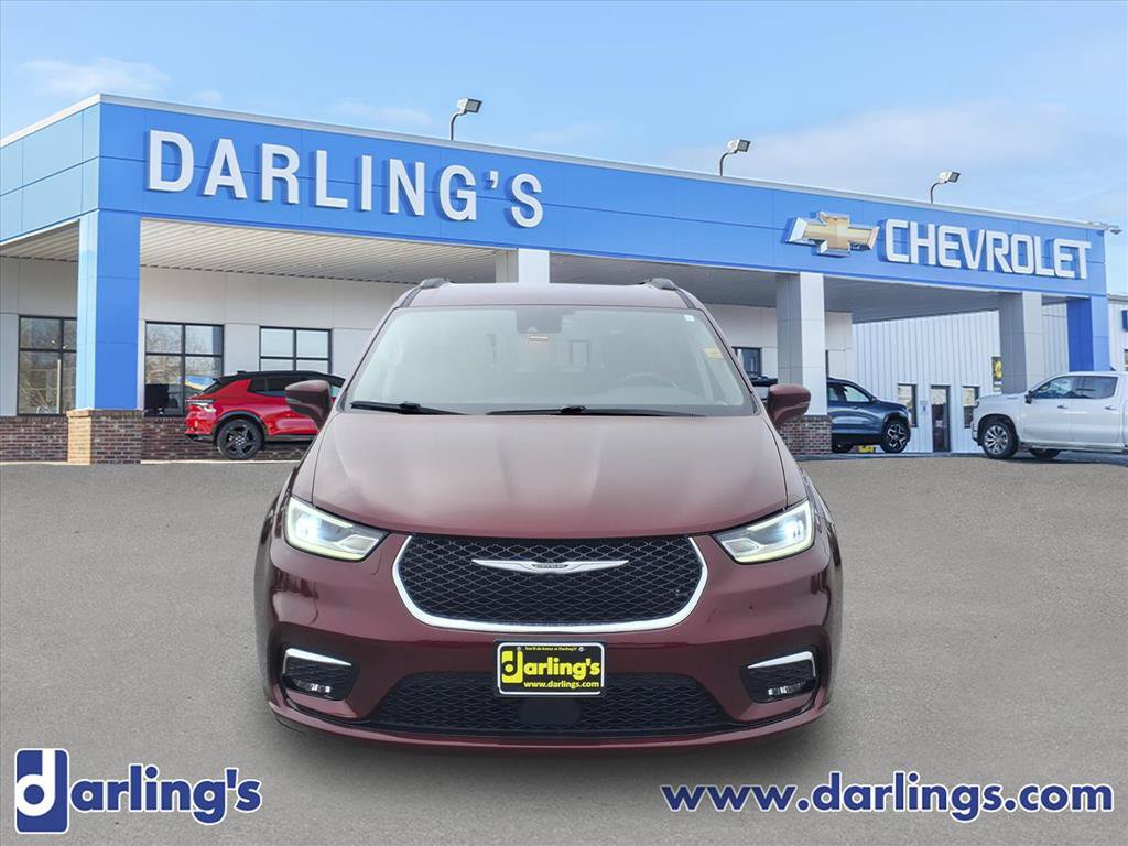 Used 2021 Chrysler Pacifica Touring w/ Cold Weather Group AWD/4WD image 2