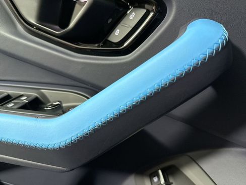 Used 2025 Lamborghini Urus SE image 28