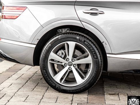 Used 2024 Genesis GV80 2.5T w/ Advanced Package image 11