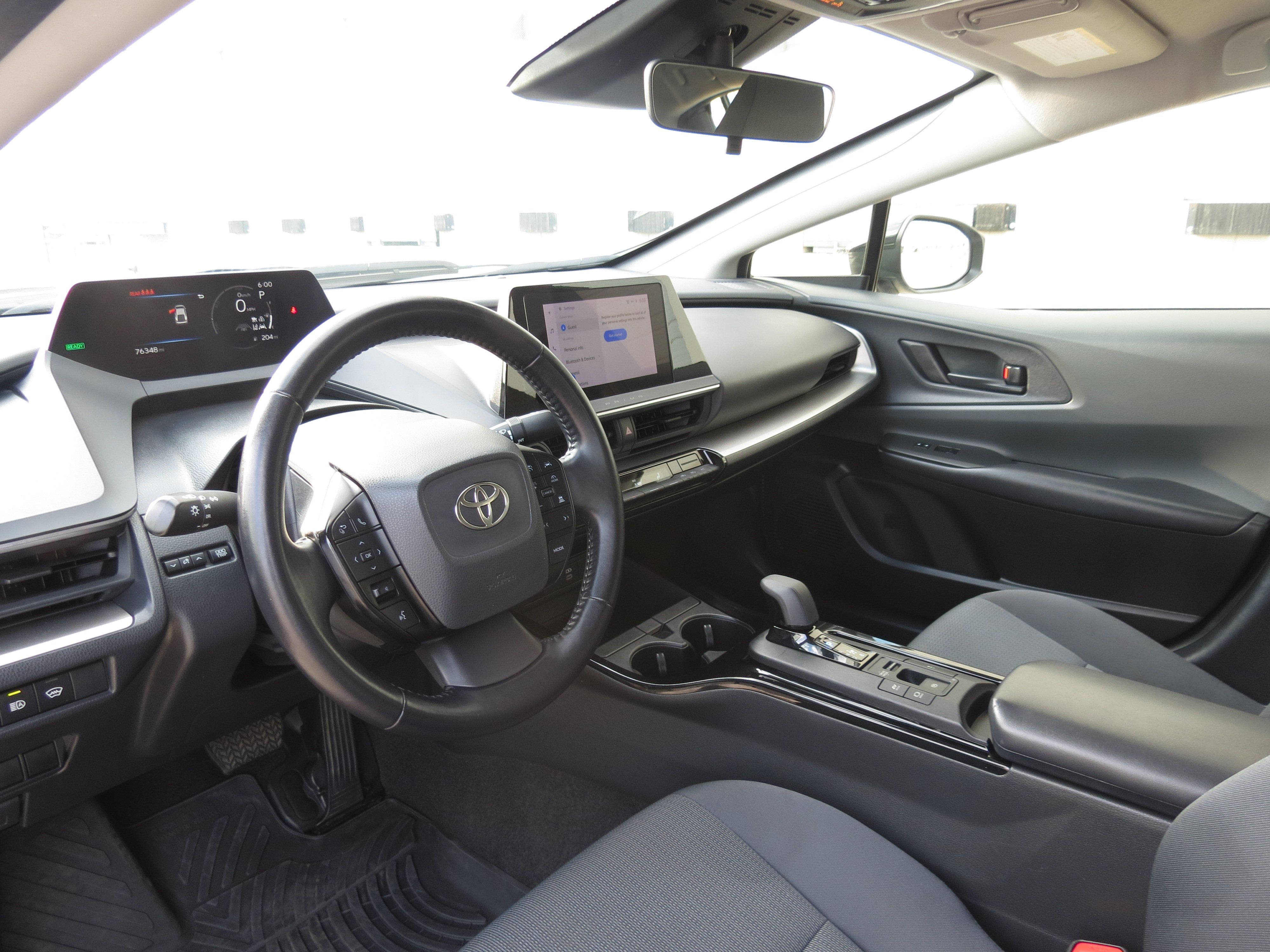 Used 2023 Toyota Prius LE FWD image 26