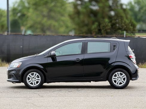 Used 2020 Chevrolet Sonic LT FWD image 8