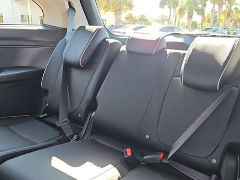 New 2026 Honda Odyssey Touring image 25