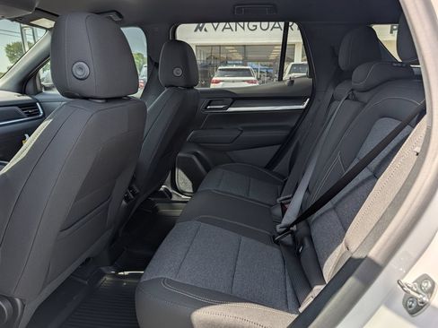 New 2027 GMC Terrain Elevation w/ Technology Package II FWD image 25