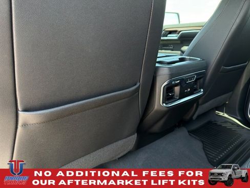 Used 2022 Chevrolet Silverado 1500 High Country w/ Technology Package RWD image 21