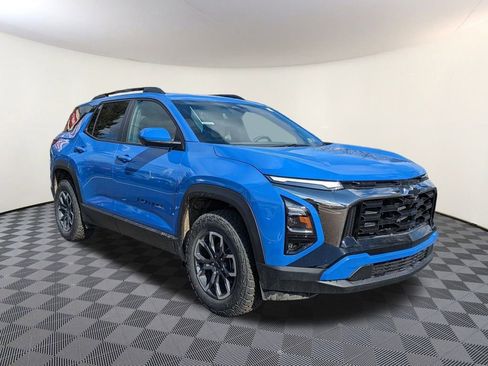 Used 2025 Chevrolet Equinox ACTIV w/ Safety and Technology Package image 1