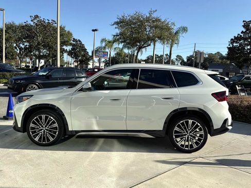 Certified 2025 BMW X1 xDrive28i w/ Convenience Package image 6