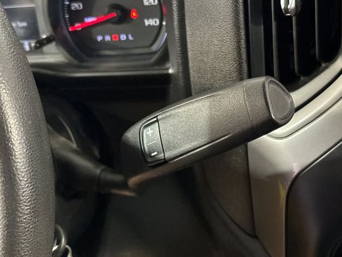 Used 2020 Chevrolet Silverado 2500 Custom w/ Custom Convenience Package RWD image 27
