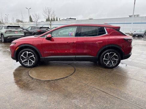 New 2026 Chevrolet Equinox EV LT AWD/4WD image 5