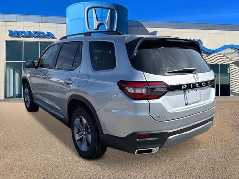 New 2026 Honda Pilot EX-L image 3