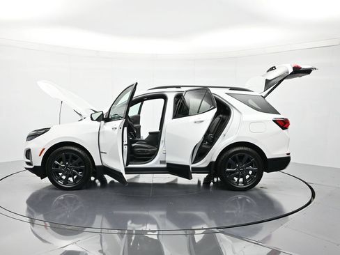 Used 2023 Chevrolet Equinox RS w/ RS Leather Package image 47