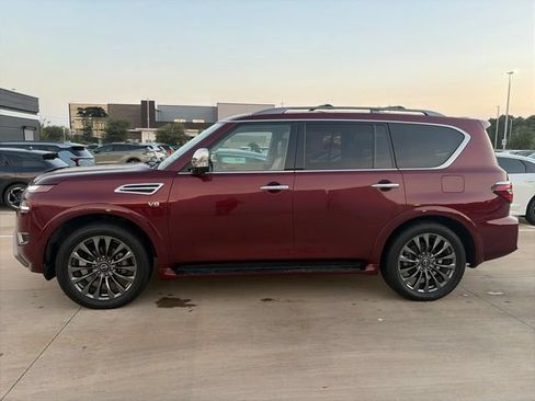 Used 2021 Nissan Armada Platinum w/ Captain's Chairs Package RWD image 2