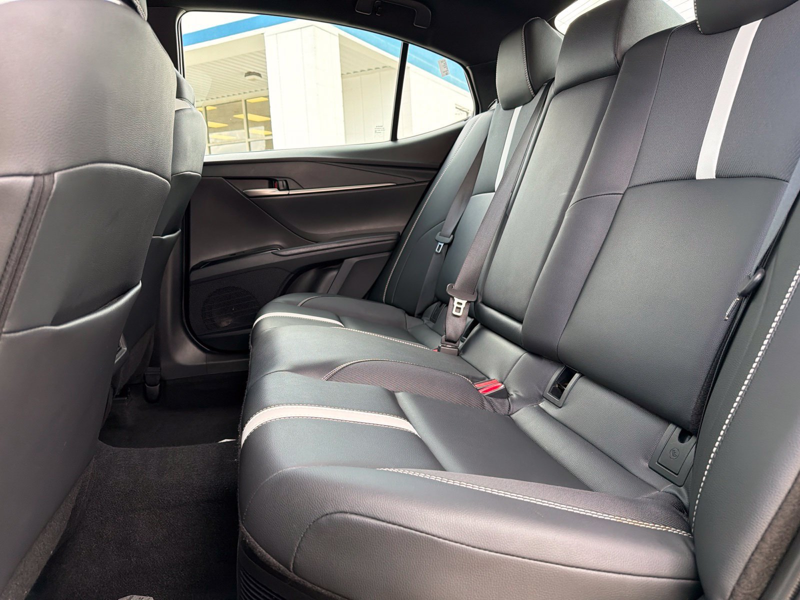 Used 2026 Toyota Camry SE FWD image 12