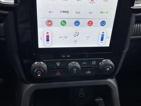 New 2025 Ford Ranger XLT w/ FX4 Off-Road Package image 24