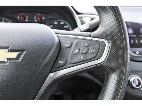 Used 2022 Chevrolet Malibu LT image 25