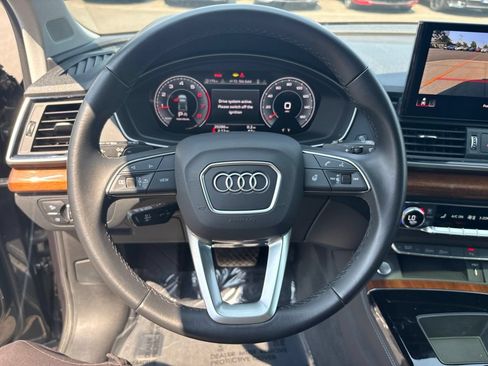 Used 2024 Audi Q5 2.0T Premium Plus w/ Premium Plus Package AWD/4WD image 16