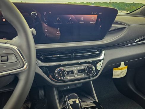 New 2026 Buick Envista Sport Touring w/ Convenience I Package FWD image 21