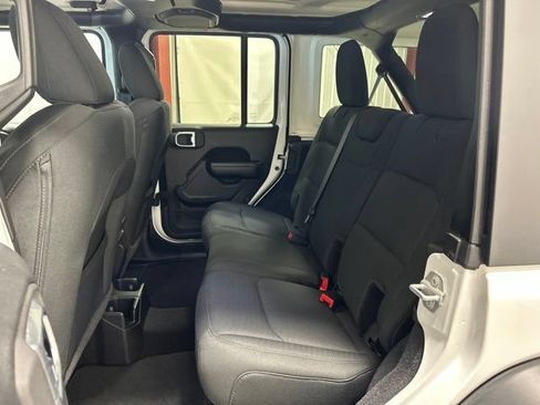 Used 2020 Jeep Wrangler Unlimited Sport S AWD/4WD image 16