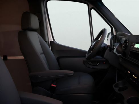 New 2026 Mercedes-Benz Sprinter 144 Cargo image 8