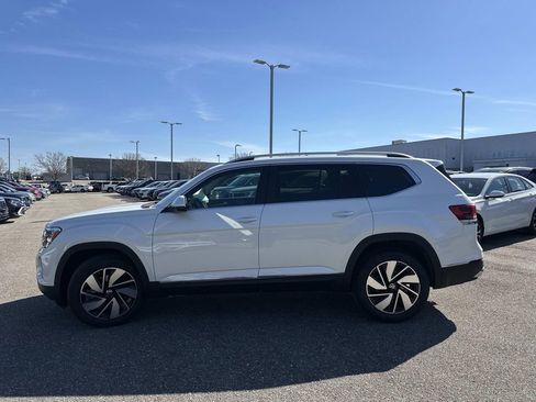 New 2026 Volkswagen Atlas SEL AWD/4WD image 9