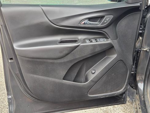 Used 2019 Chevrolet Equinox LT FWD image 7