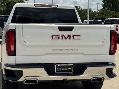 Used 2023 GMC Sierra 1500 SLT w/ SLT Premium Package AWD/4WD image 8