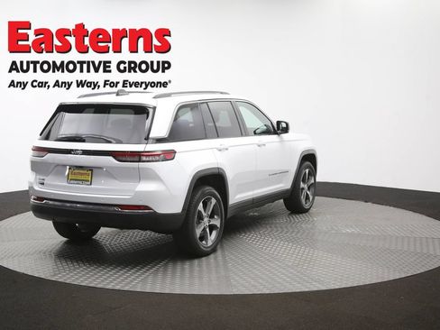 Used 2023 Jeep Grand Cherokee 4WD 4xe image 42