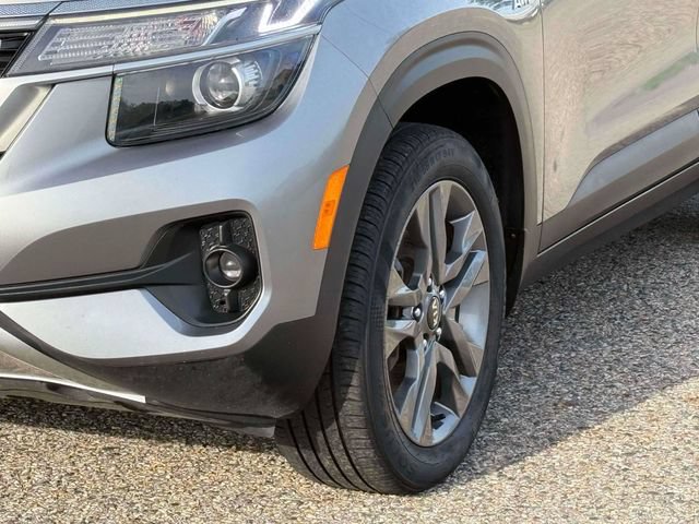 Used 2021 Kia Seltos S AWD/4WD image 10