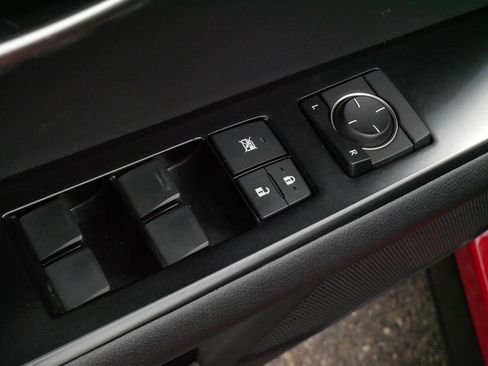 Used 2024 Lexus UX 250h F Sport AWD/4WD image 19