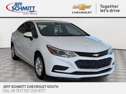 Used 2017 Chevrolet Cruze LT