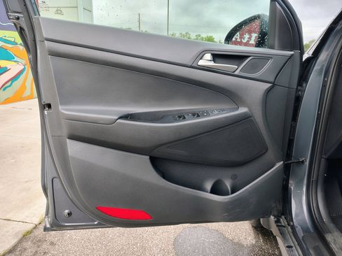Used 2020 Hyundai Tucson SEL FWD image 9