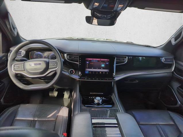 Used 2022 Jeep Wagoneer Series II RWD image 29