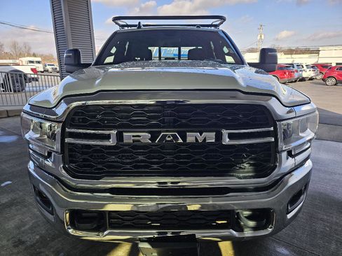 Used 2023 RAM 2500 Tradesman image 9