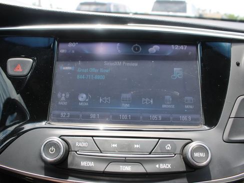 Used 2020 Buick Envision Preferred FWD image 34