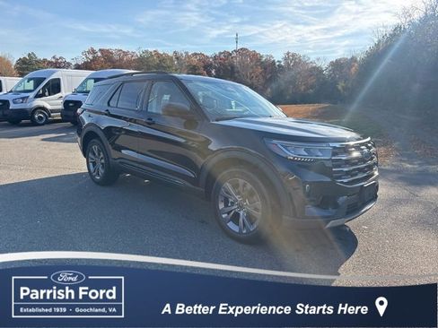 New 2026 Ford Explorer Active w/ Active Comfort Package image 1