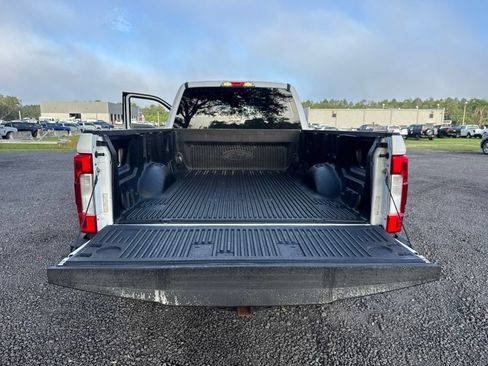 Used 2017 Ford F250 XL w/ STX Appearance Package AWD/4WD image 14