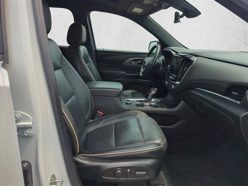 Used 2023 Chevrolet Traverse Premier w/ Redline Edition AWD/4WD image 20