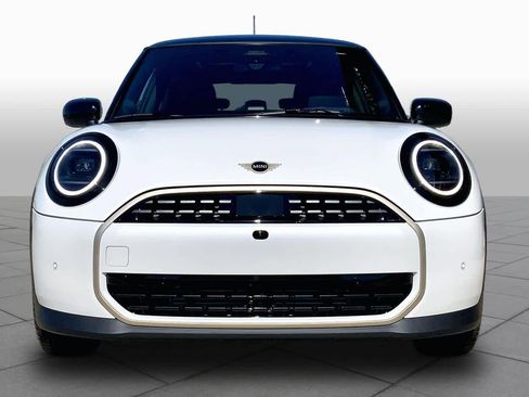 New 2026 MINI Cooper 2-Door Hardtop FWD image 3