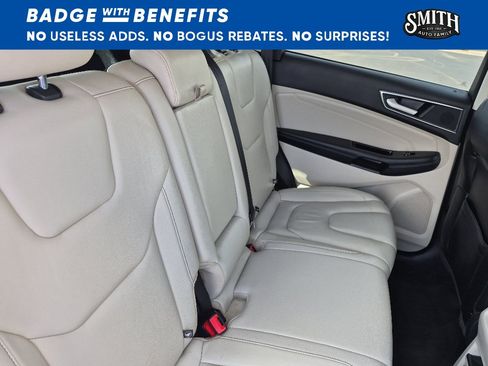 Used 2018 Ford Edge Titanium w/ Technology Package FWD image 14
