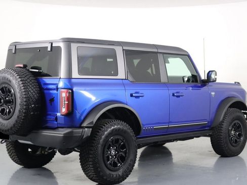 Used 2021 Ford Bronco First Edition AWD/4WD image 6