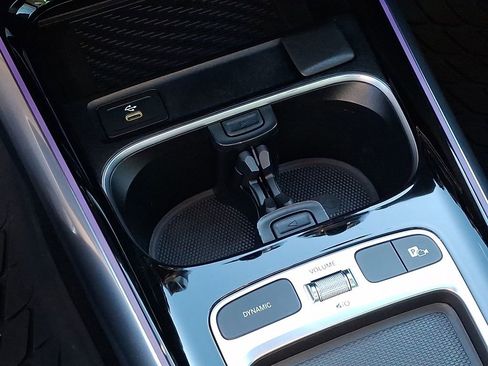 Used 2024 Mercedes-Benz GLA 250 4MATIC image 26