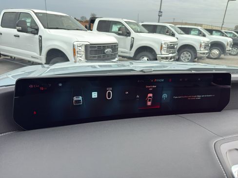 New 2025 Ford Expedition Platinum w/ Stealth Performance Package image 10