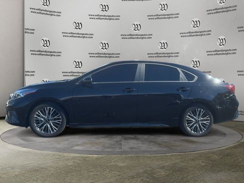 Used 2024 Kia Forte GT-Line image 2