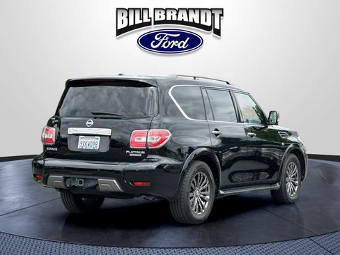 Used 2019 Nissan Armada Platinum w/ Captain's Chairs Package RWD image 3