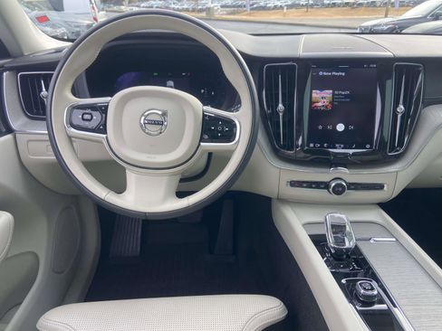 Certified 2023 Volvo XC60 B5 Ultimate w/ Climate Package image 14